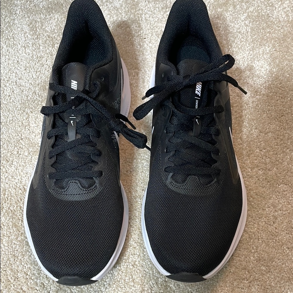 Nike Black and White Athletic Shoes with Mesh Upper